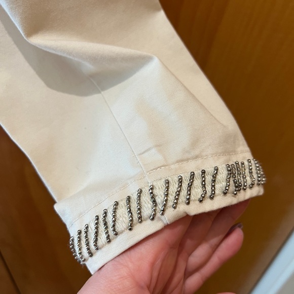 EUC Talbots White Stretch Denim Jacket w Pockets & embellished collar/cuffs - Picture 3 of 11